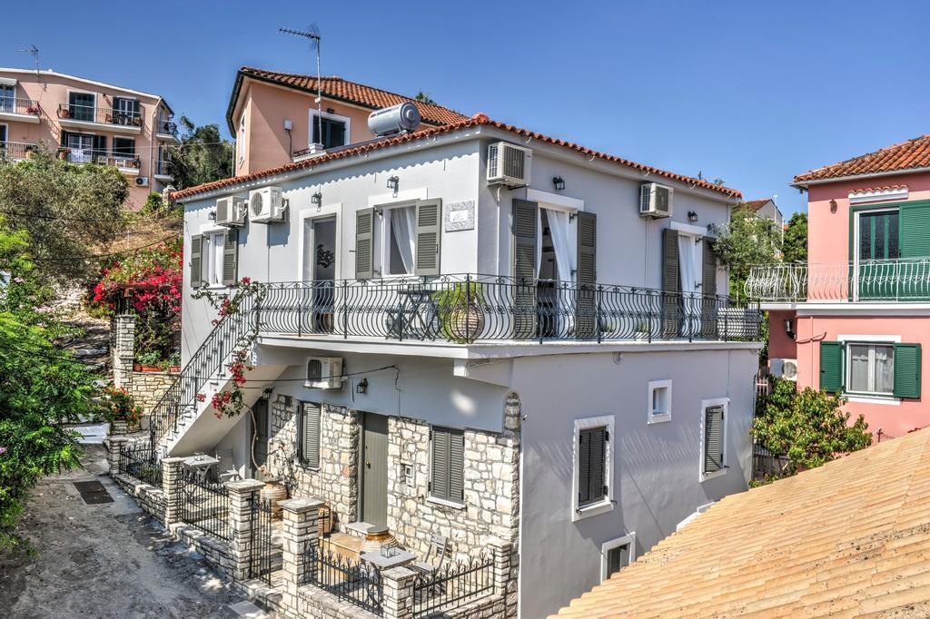 Alia Luxury Apartment Gaios Dış mekan fotoğraf